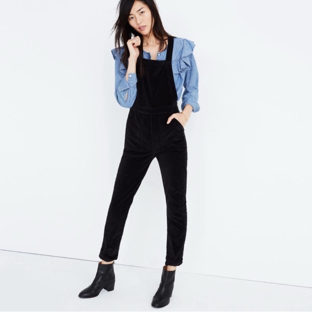 Madewell Black Velvet Skinny Stretchy Overalls w/ Side Zipper and Pockets - S